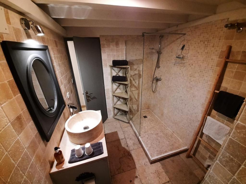 Un Coin De Luberon Apartman L'Isle-sur-la-Sorgue Kültér fotó
