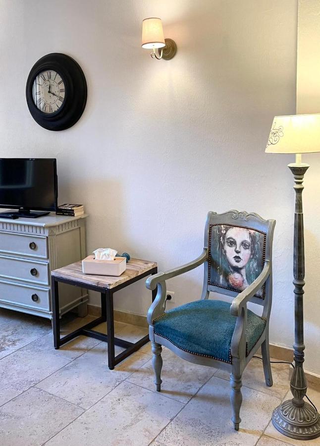 Un Coin De Luberon Apartman L'Isle-sur-la-Sorgue Kültér fotó