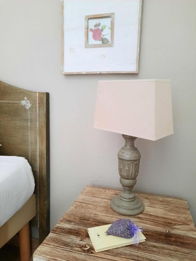 Un Coin De Luberon Apartman L'Isle-sur-la-Sorgue Kültér fotó