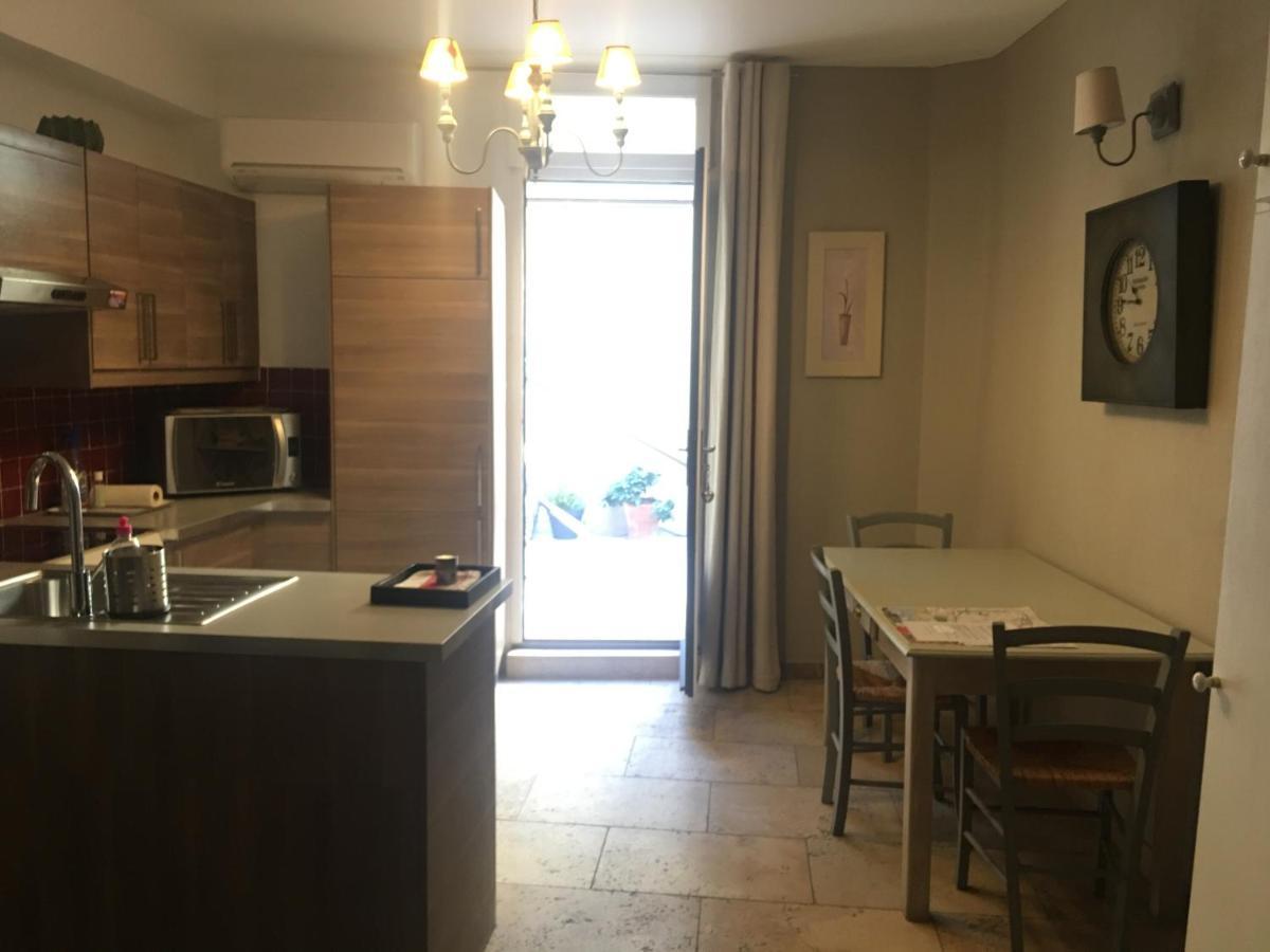 Un Coin De Luberon Apartman L'Isle-sur-la-Sorgue Kültér fotó