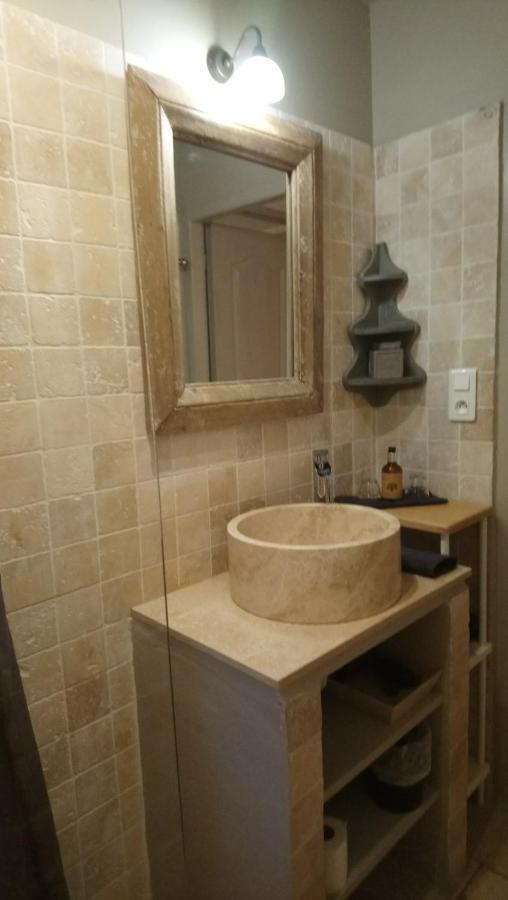 Un Coin De Luberon Apartman L'Isle-sur-la-Sorgue Kültér fotó